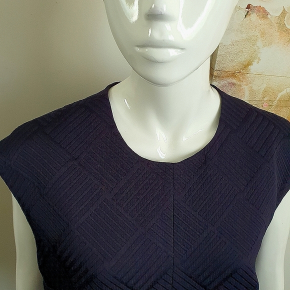 Country Road Navy Blue Textured Structured Crop Top Size L - Picture 6 of 12
